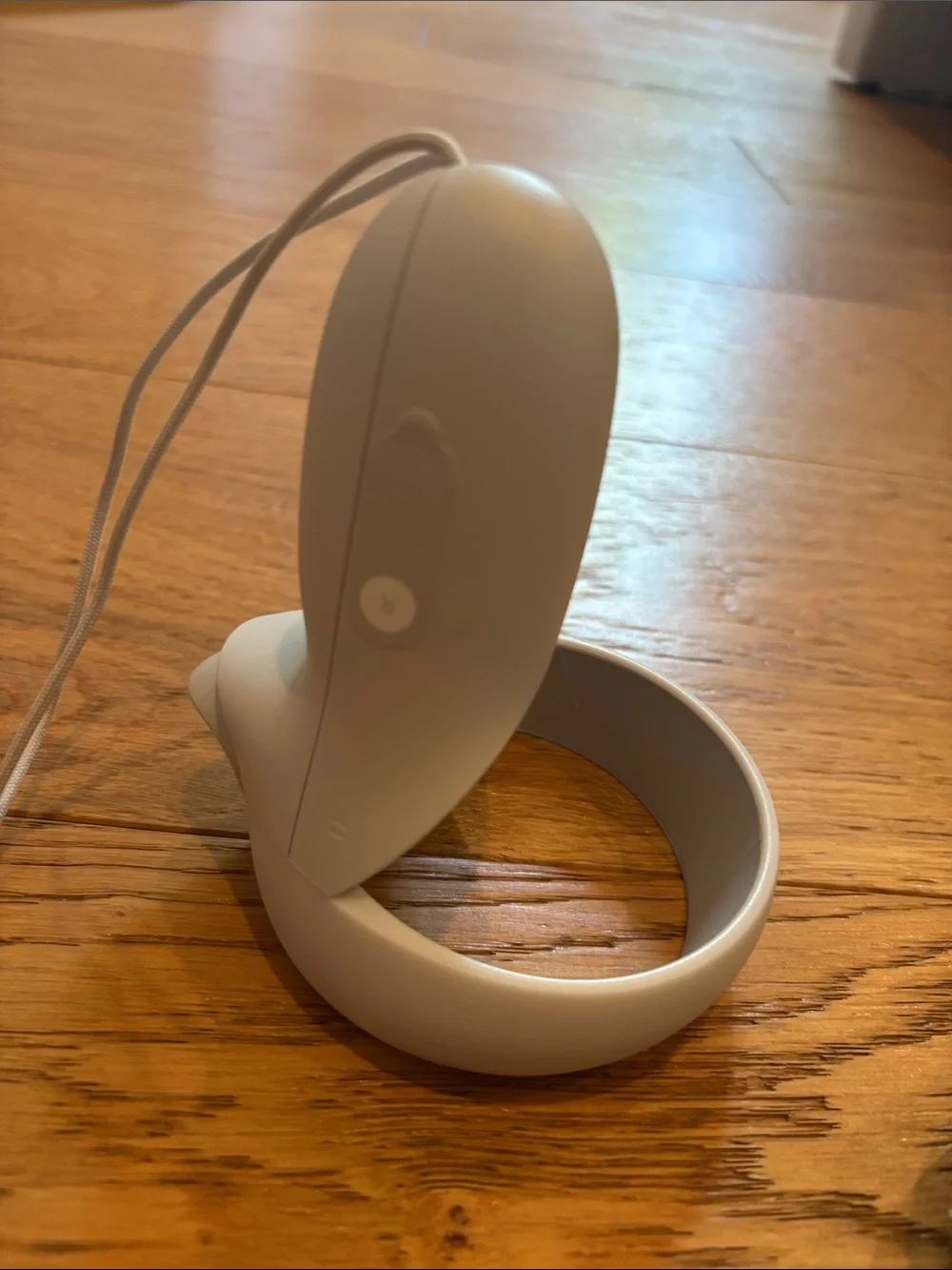 Light Cream Standalone VR Headset with Matching Controllers